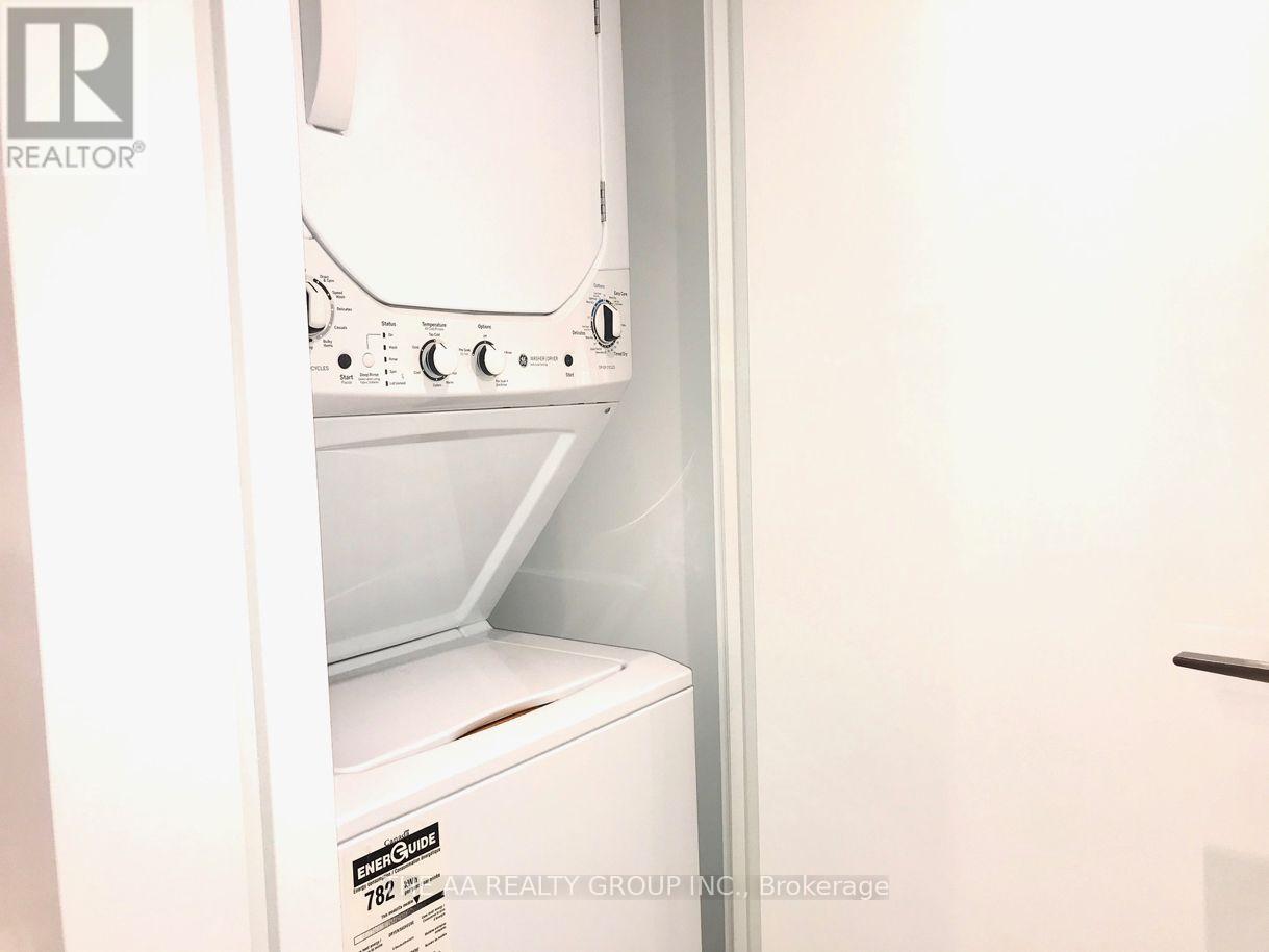 1010 - 160 Flemington Road, Toronto, Ontario  M6A 2P3 - Photo 17 - W13694348