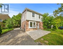 100 CENTRE STREET N, Brampton, Ontario