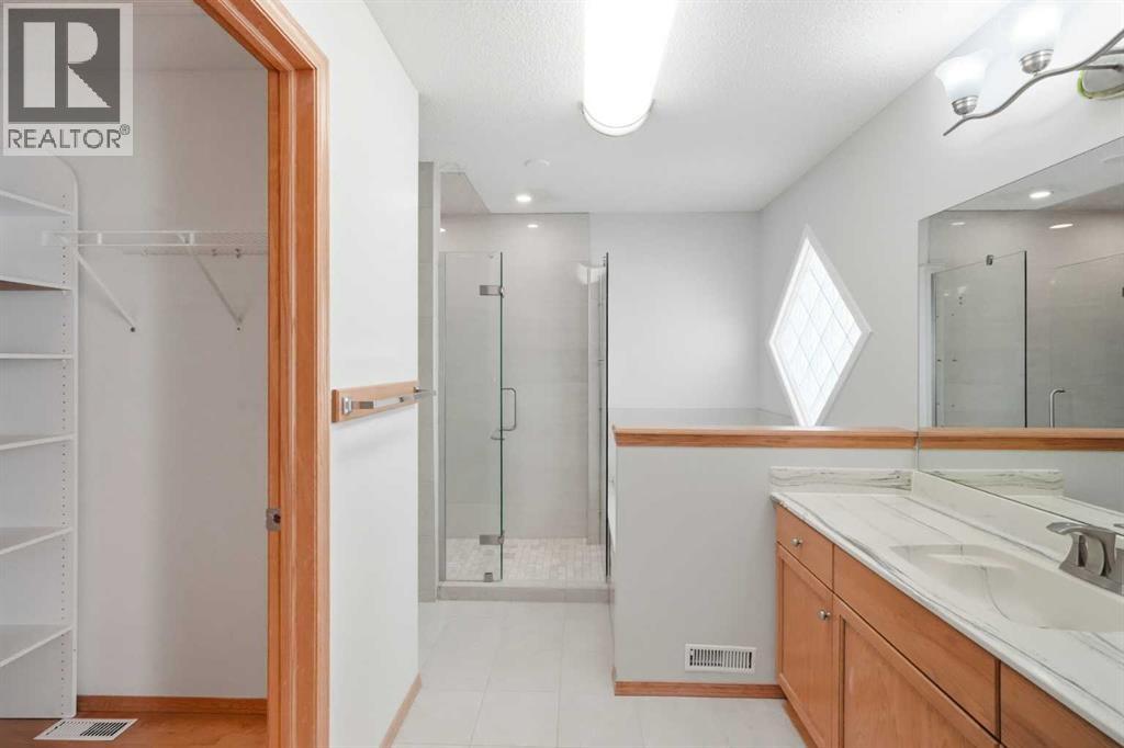 288 Springborough Way Sw, Calgary, Alberta  T3H 5M7 - Photo 13 - A2329269