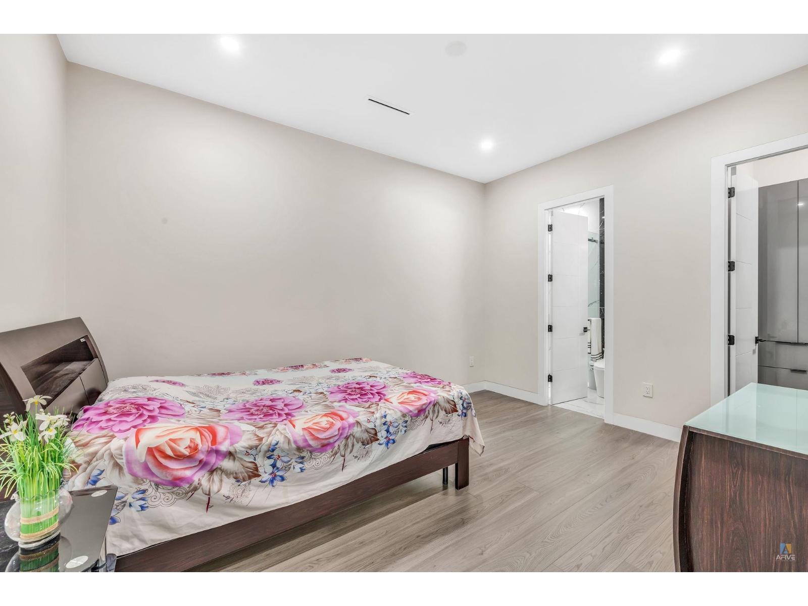 12621 89a Avenue, Surrey, British Columbia  V3V 1B2 - Photo 18 - R3157187