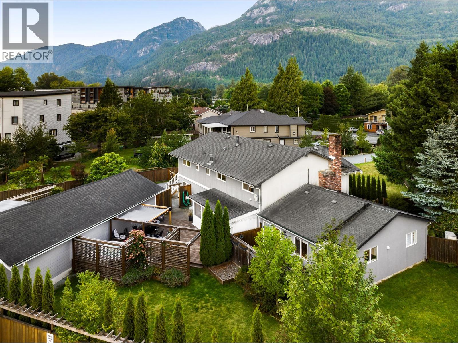 39726 Government Road, Squamish, British Columbia  V8B 0G3 - Photo 6 - R3156315