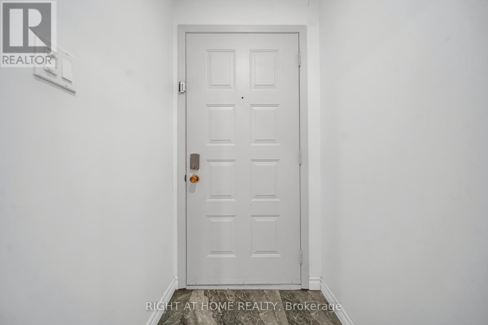 115 Countryside (Main Only) Crescent, Kitchener, Ontario  N2E 2S8 - Photo 5 - X13694338