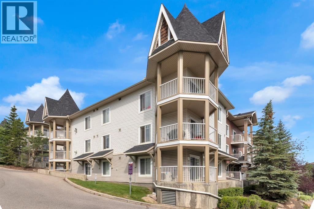 7201, 70 Panamount Drive NW, Calgary, Alberta  T3K 6G8 - Photo 2 - A2331633