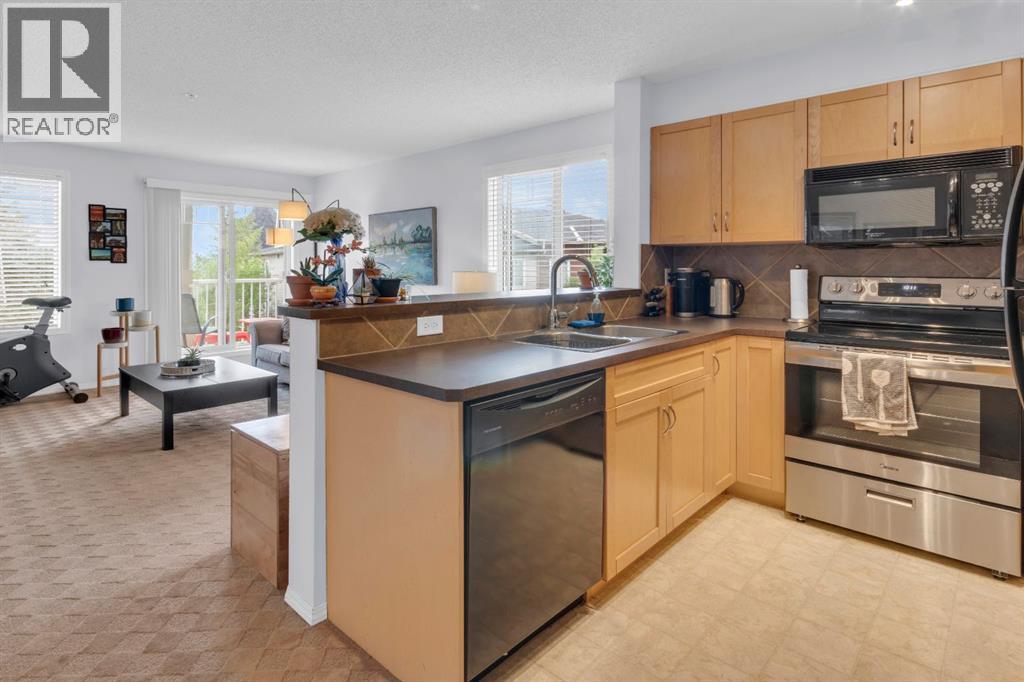 7201, 70 Panamount Drive NW, Calgary, Alberta  T3K 6G8 - Photo 9 - A2331633