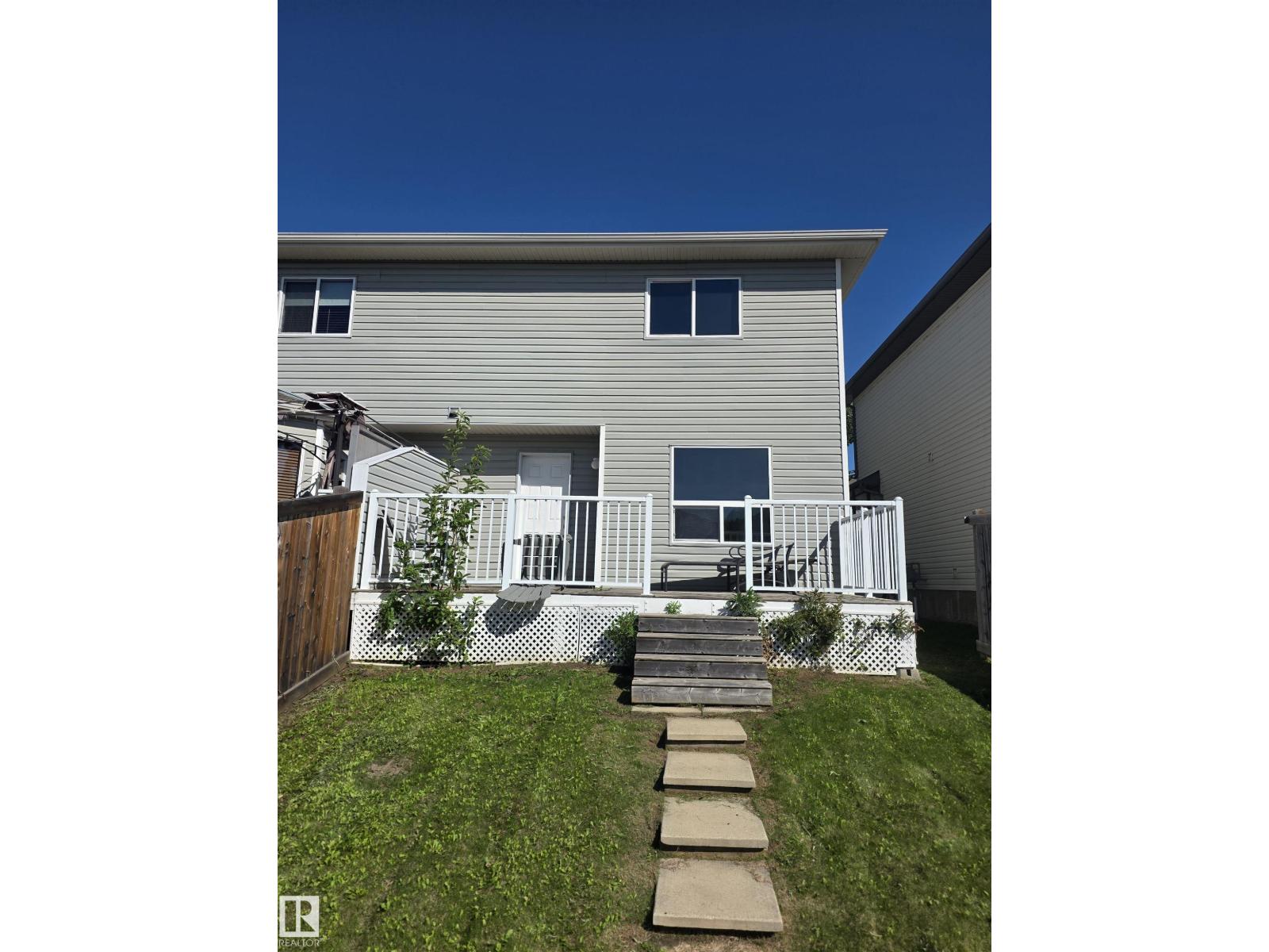 43 Vernon St, Spruce Grove, Alberta  T7X 0B6 - Photo 3 - E4504606