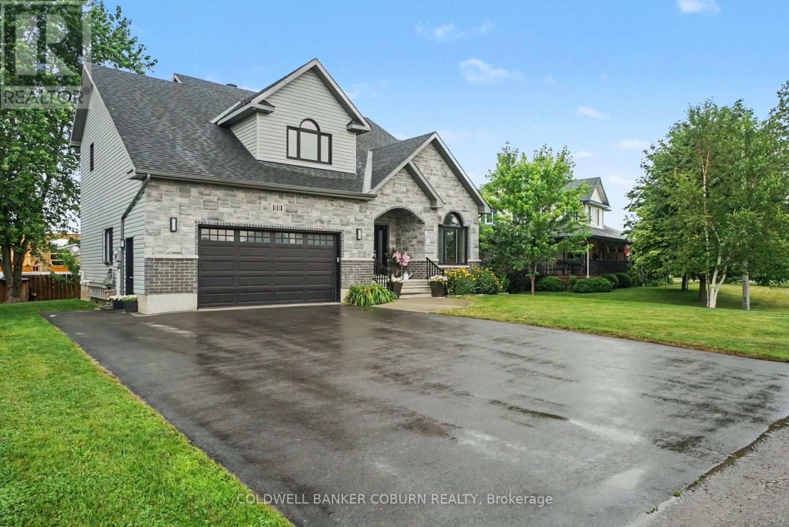 88 Tabitha Crescent, North Dundas, Ontario  K0C 1H0 - Photo 4 - X13694386