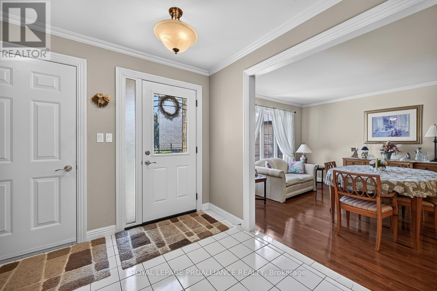 202 Beley Street, Brockville, Ontario  K6V 6Z8 - Photo 4 - X13694420