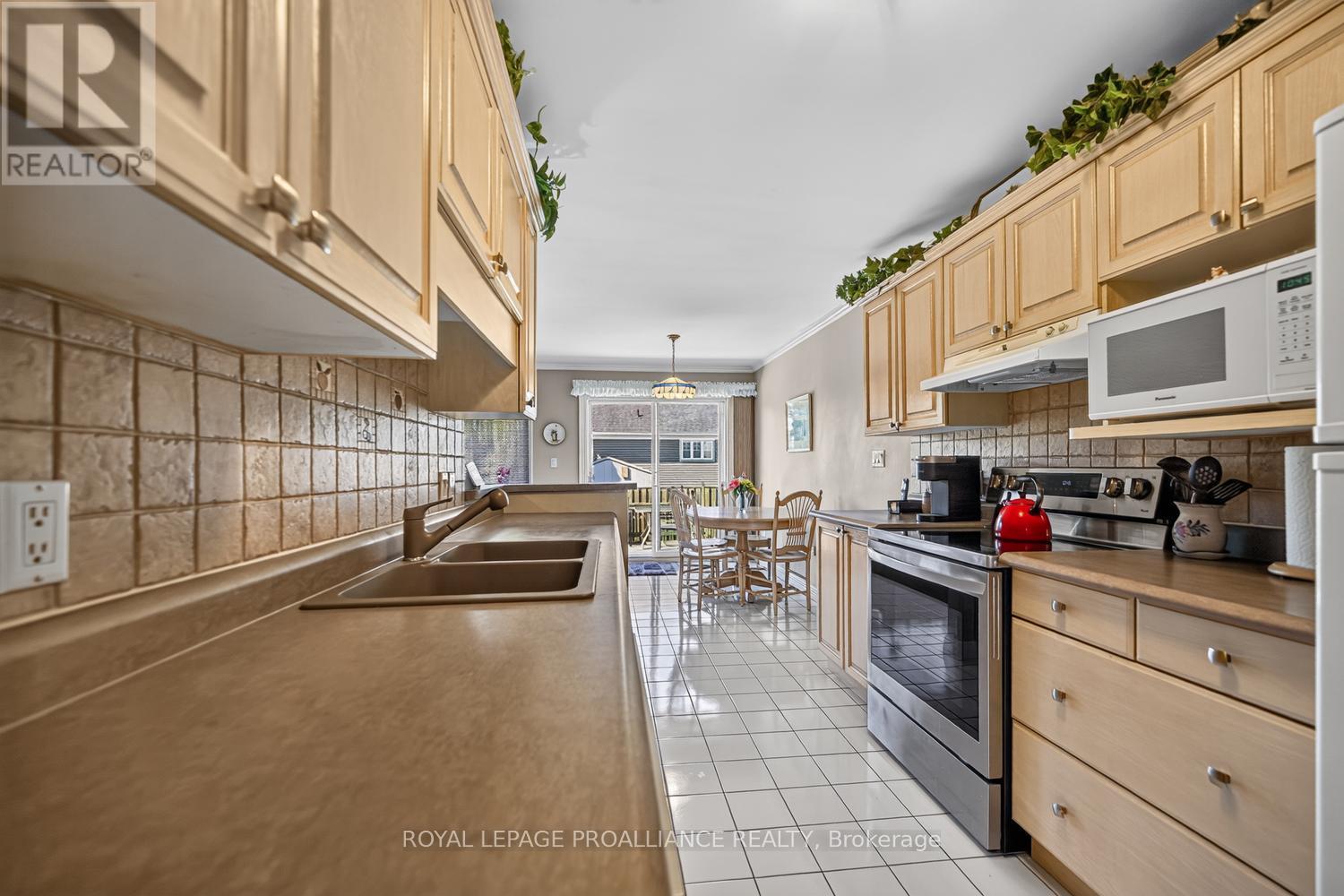 202 Beley Street, Brockville, Ontario  K6V 6Z8 - Photo 9 - X13694420