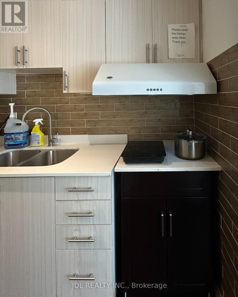 Suite A Main Floor - 3 Pembroke St Street, Toronto, Ontario  M5A 2N6 - Photo 10 - C13694380