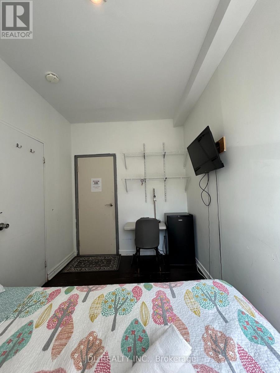 Suite A Main Floor - 3 Pembroke St Street, Toronto, Ontario  M5A 2N6 - Photo 7 - C13694380