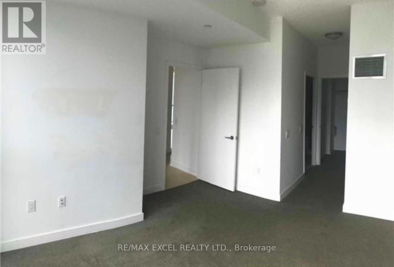 1915 - 75 Queens Wharf Road, Toronto, Ontario  M5V 0J8 - Photo 27 - C13694402