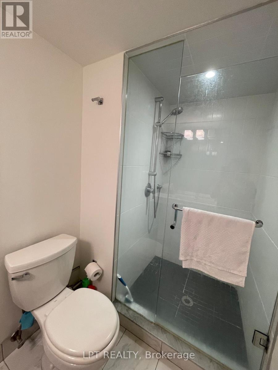 402 - 22 Shallmar Boulevard, Toronto, Ontario  M5N 2Z8 - Photo 18 - C13694412