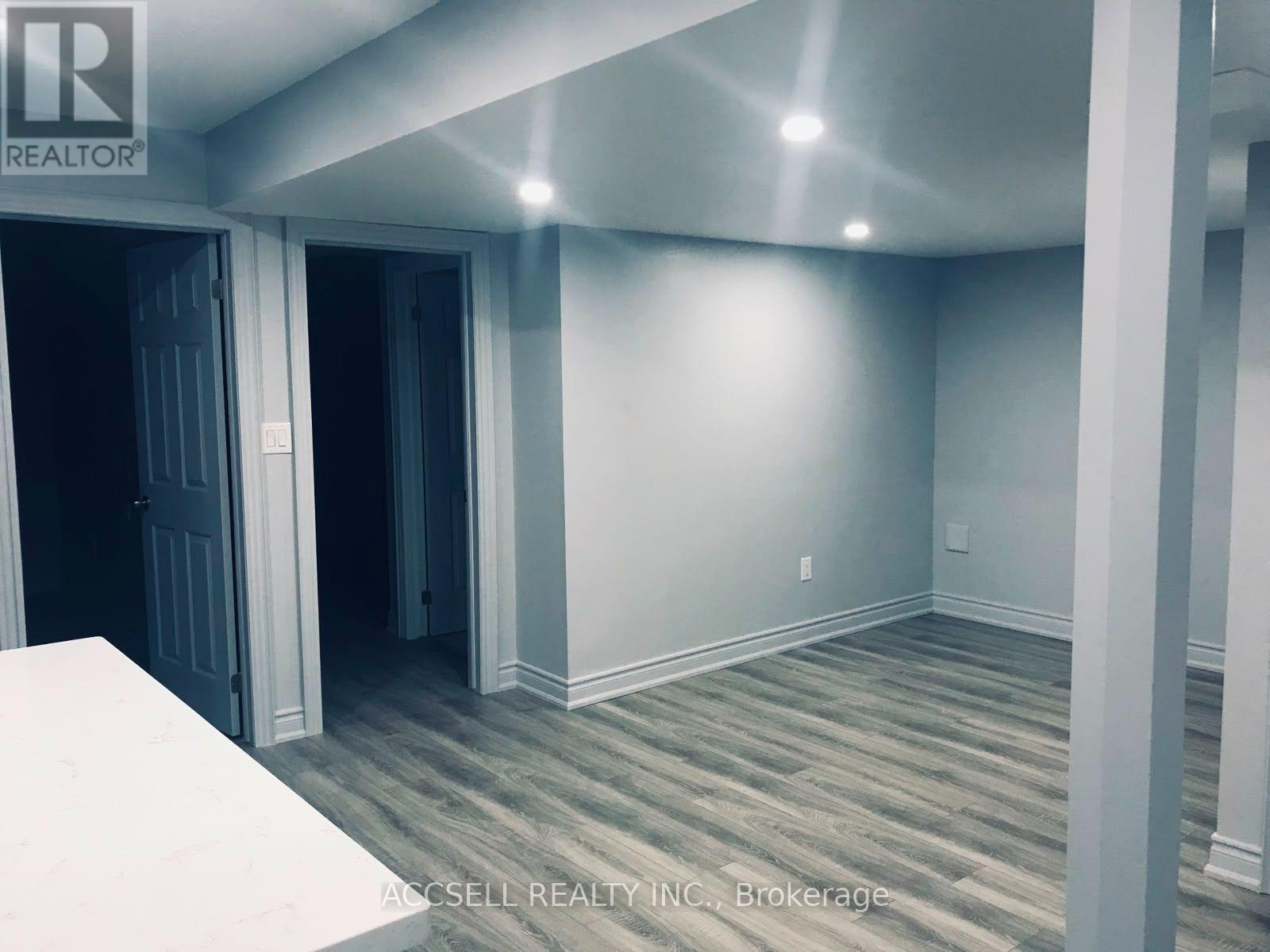 Basement - 137 Castan Avenue, Markham, Ontario L3R 4R9 - Photo 3 - N13694370
