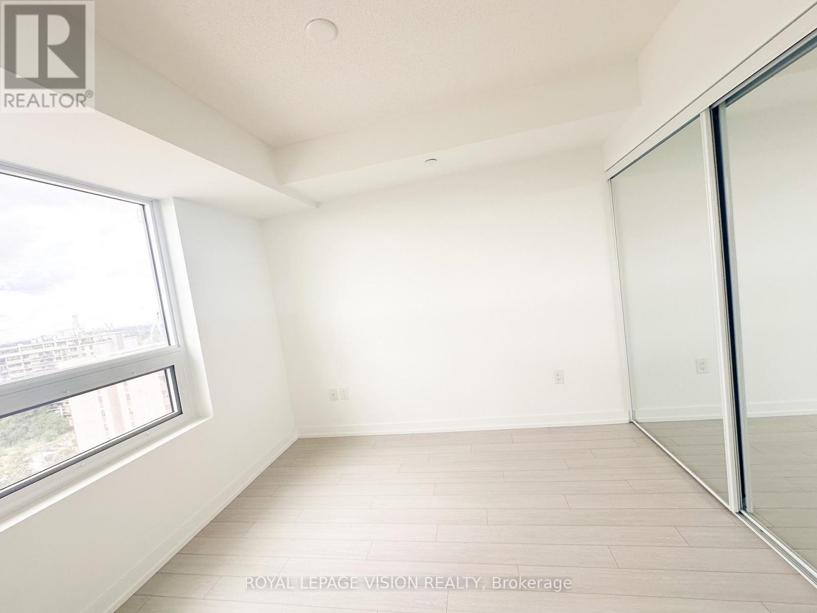 1411 - 4010 Eglinton Avenue W, Toronto, Ontario M9A 0G5 - Photo 5 - W13694382