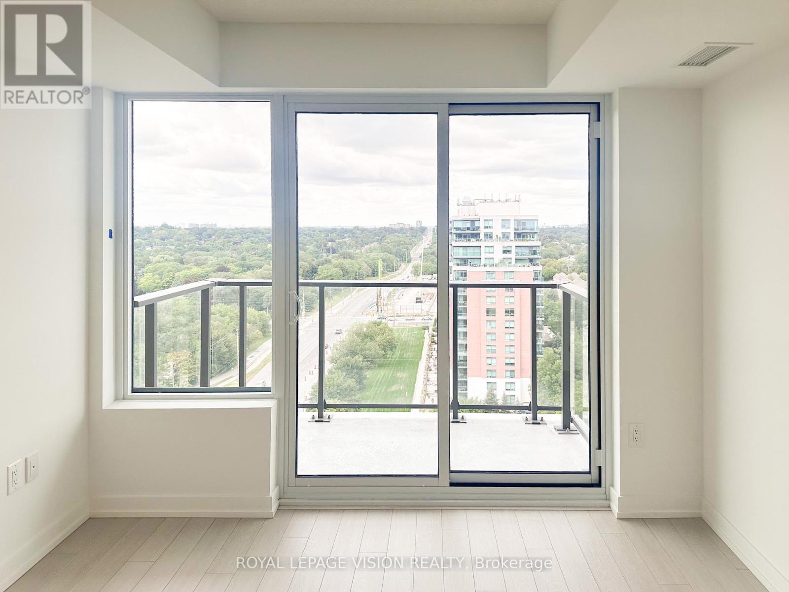 1411 - 4010 Eglinton Avenue W, Toronto, Ontario M9A 0G5 - Photo 6 - W13694382