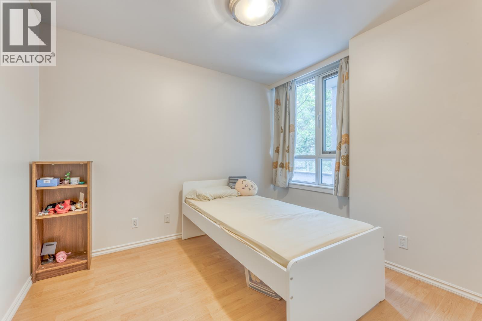 T4907 3980 Carrigan Court, Burnaby, British Columbia  V3N 4S6 - Photo 10 - R3157018