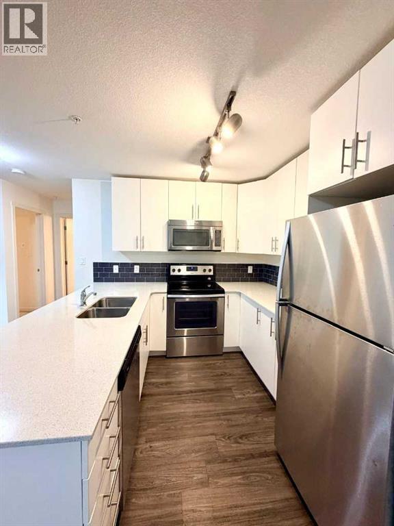2208, 181 Skyview Ranch Manor Ne, Calgary, Alberta T3N 0V2 - Photo 18 - A2318070