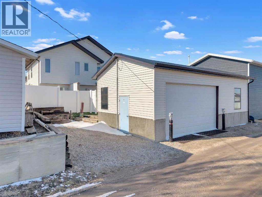 120 Devilder Avenue, Trochu, Alberta  T0M 2C0 - Photo 45 - A2304192