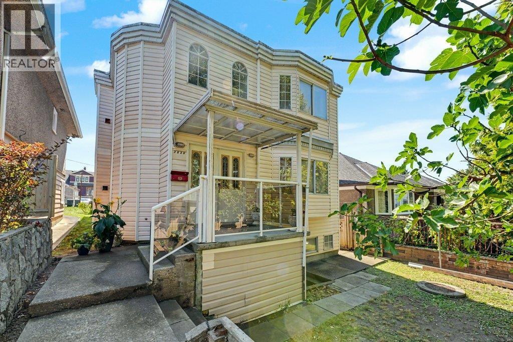 3630 CAMBRIDGE STREET, Vancouver, British Columbia