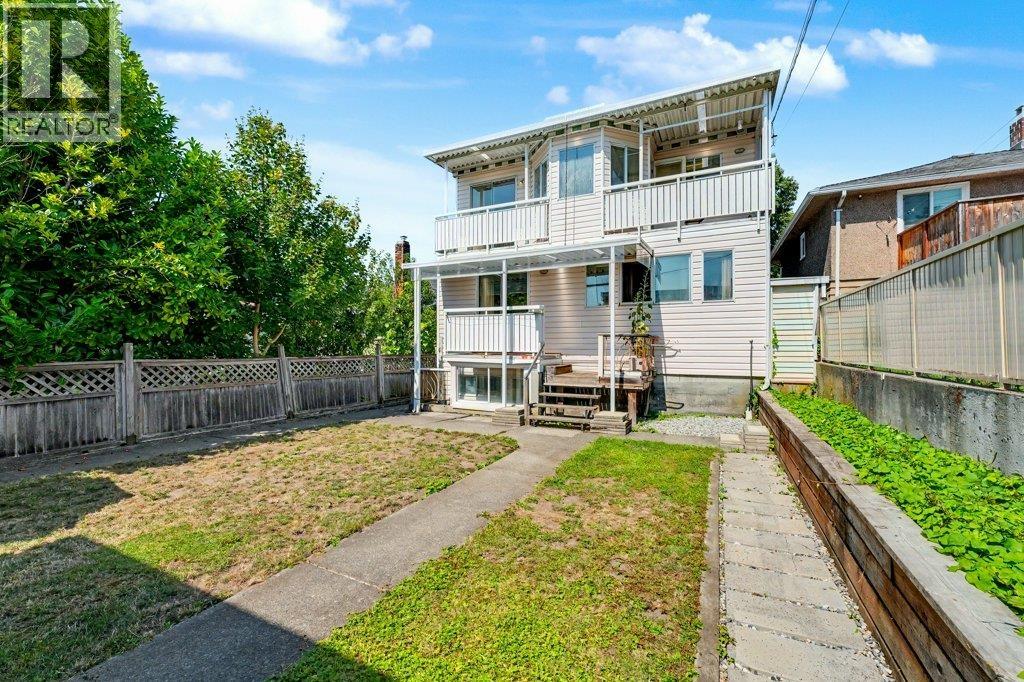 3630 Cambridge Street, Vancouver, British Columbia V5K 1M6 - Photo 29 - R3156637