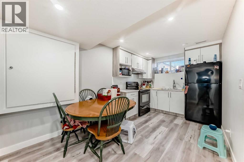151 Covepark Green Ne, Calgary, Alberta  T3K 6L2 - Photo 34 - A2293546