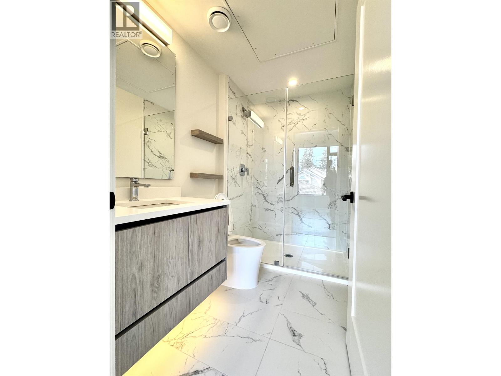 211 8398 Oak Street, Vancouver, British Columbia V6P 0L9 - Photo 4 - R3156936