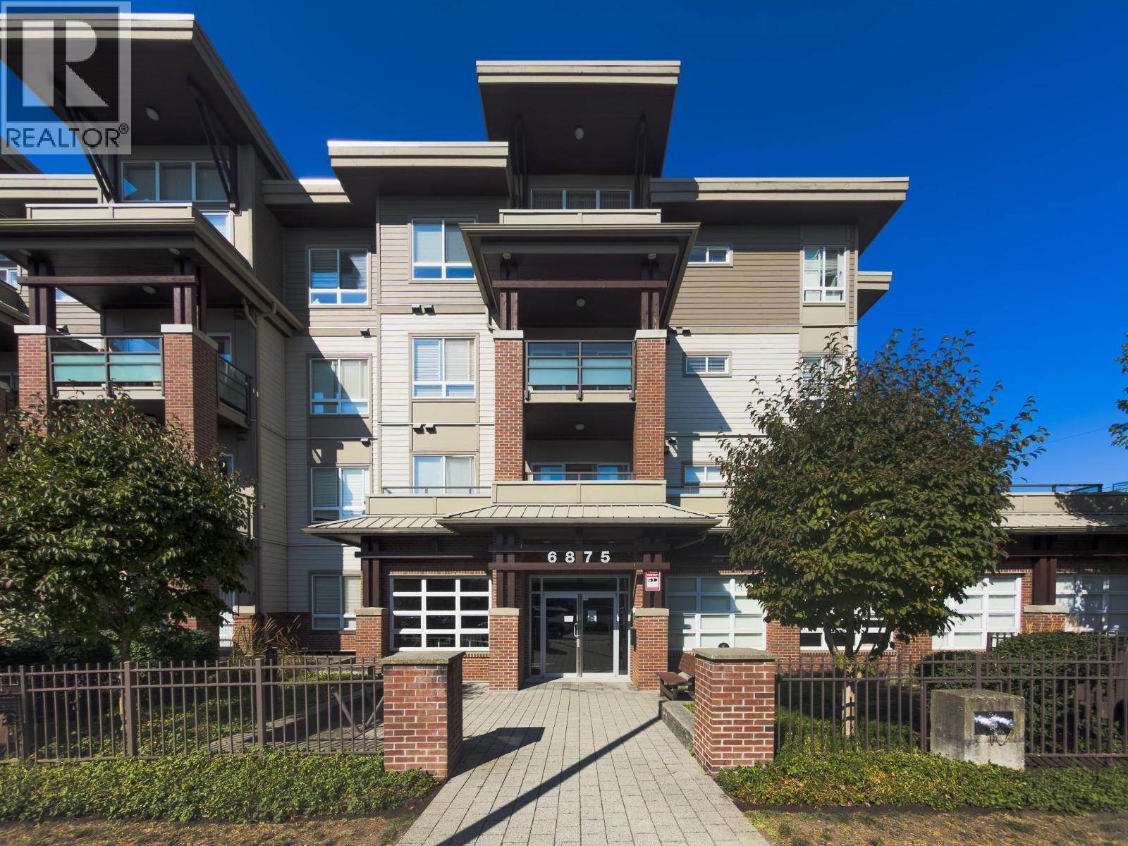 305 6875 DUNBLANE AVENUE, Burnaby, British Columbia
