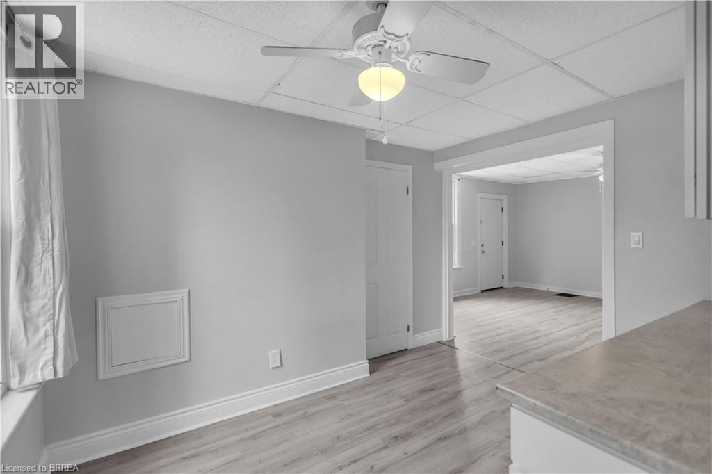 67 Cayuga Street, Brantford, Ontario  N3S 1W7 - Photo 5 - 40845023