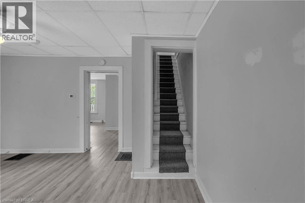 67 Cayuga Street, Brantford, Ontario  N3S 1W7 - Photo 11 - 40845023