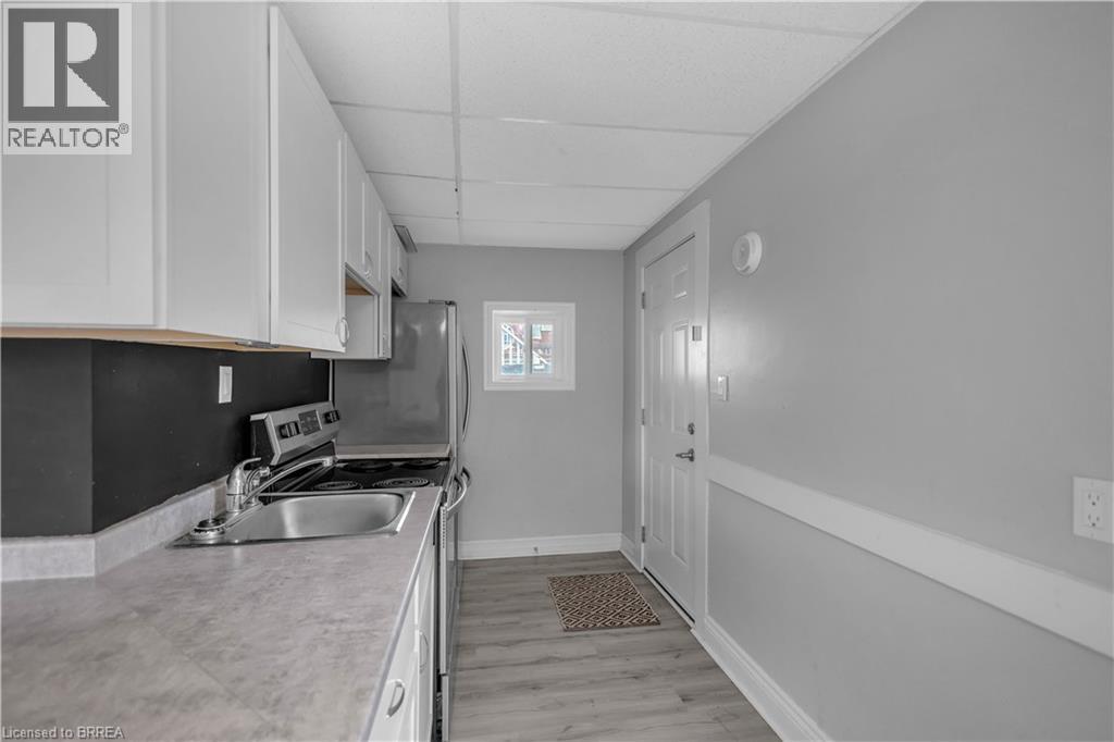 67 Cayuga Street, Brantford, Ontario  N3S 1W7 - Photo 2 - 40845023