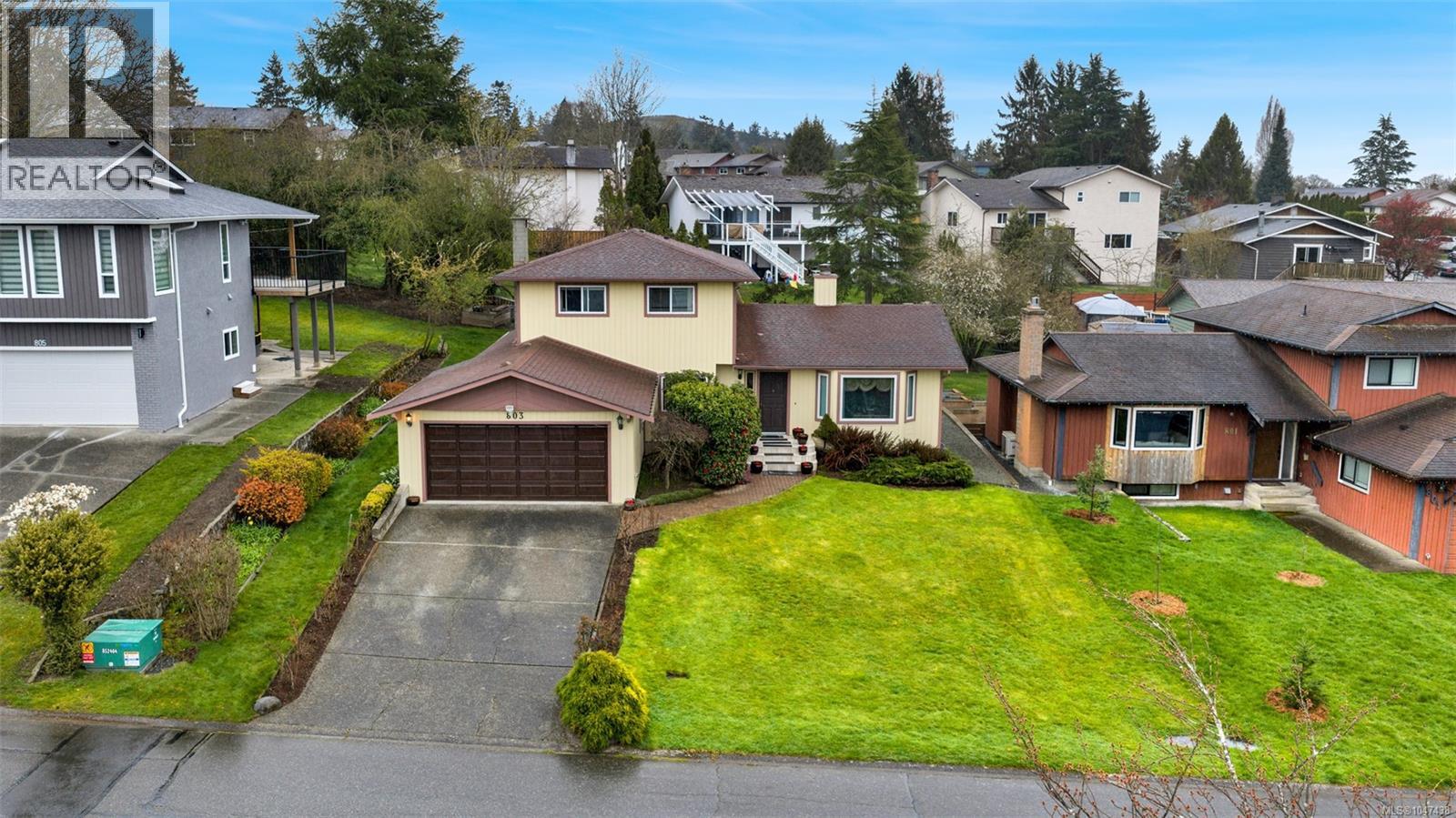803 Kimberly Pl, Saanich, British Columbia V8X 4R2 - Photo 28 - 1047438
