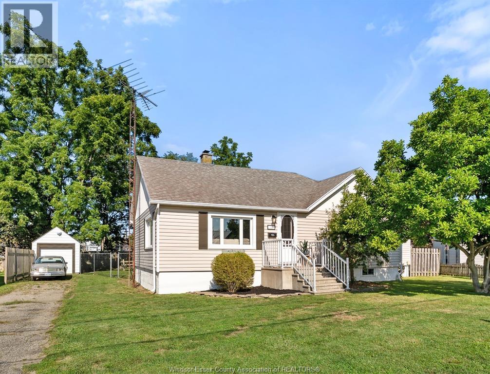 MLS# 26020264: 15 John St W, Blenheim, Canada
