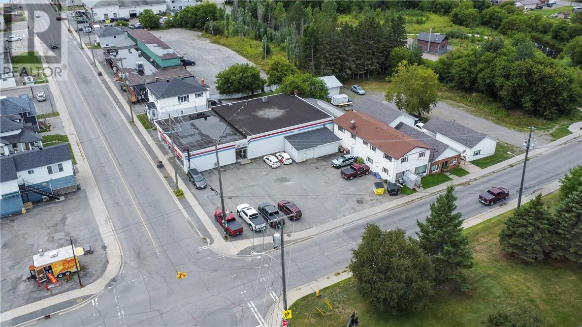 3576 Errington Avenue, Chelmsford, Ontario  P0M 1L0 - Photo 2 - 2129915