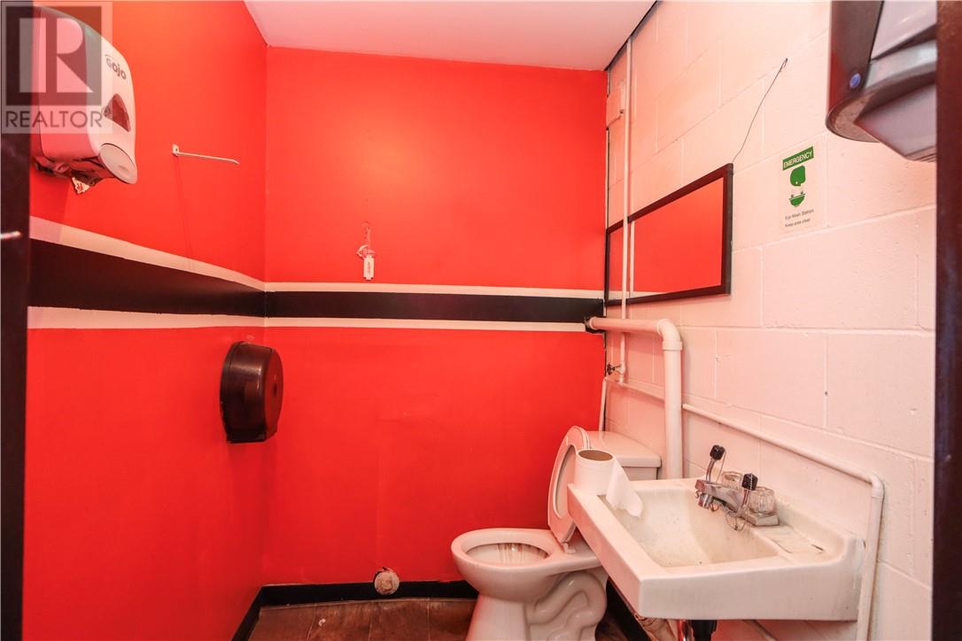 3576 Errington Avenue, Chelmsford, Ontario  P0M 1L0 - Photo 64 - 2129915