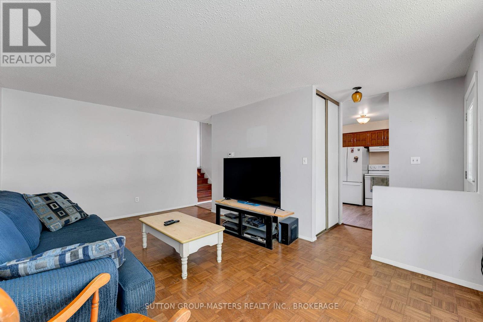 150 Dauphin Avenue, Kingston (Rideau), Ontario  K7K 6B1 - Photo 8 - X13694516