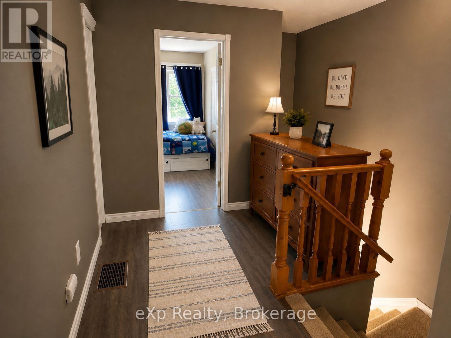 560 John Street S, Gravenhurst, Ontario  P1P 1J9 - Photo 15 - X13694464