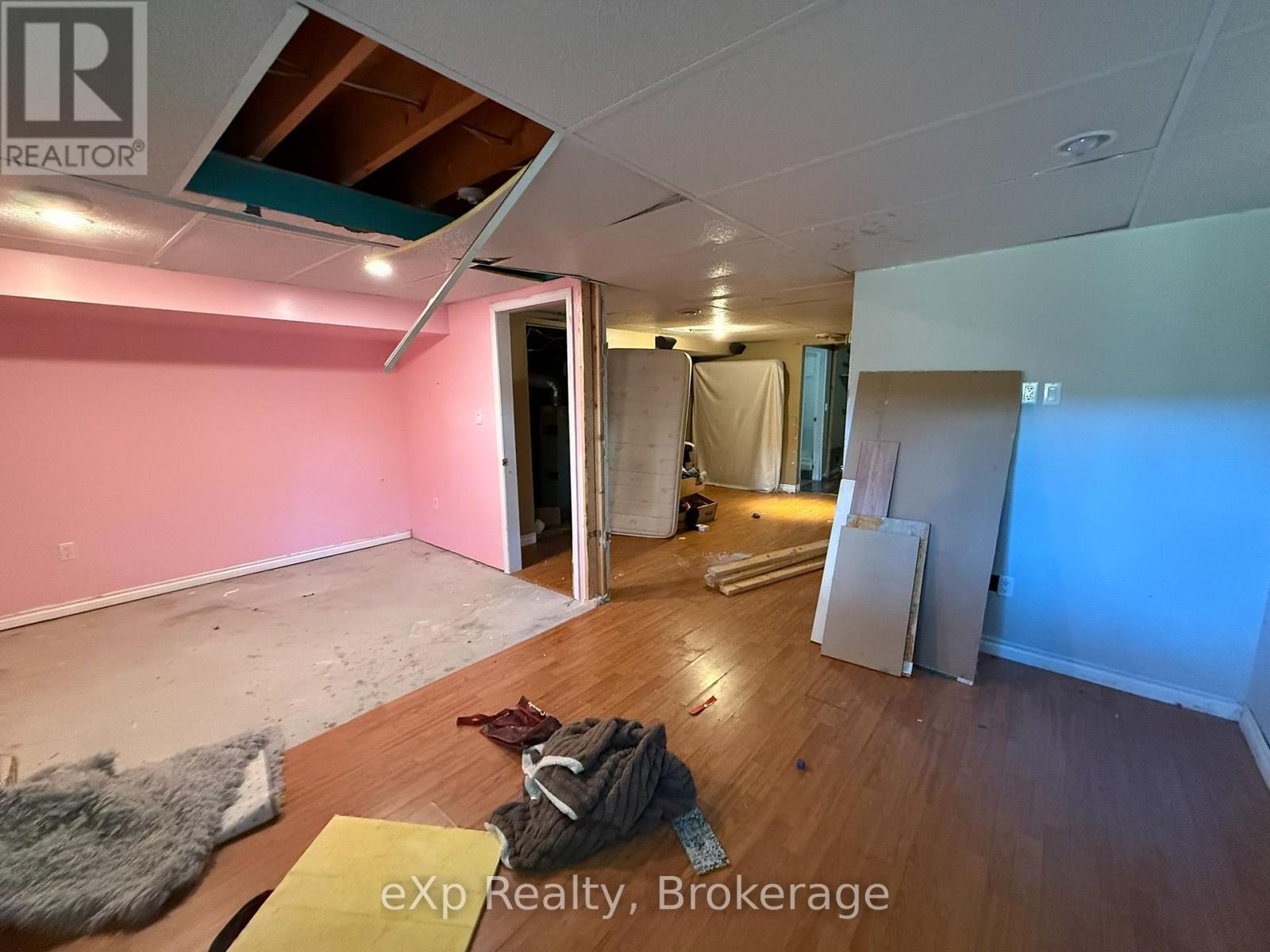 560 John Street S, Gravenhurst, Ontario  P1P 1J9 - Photo 32 - X13694464