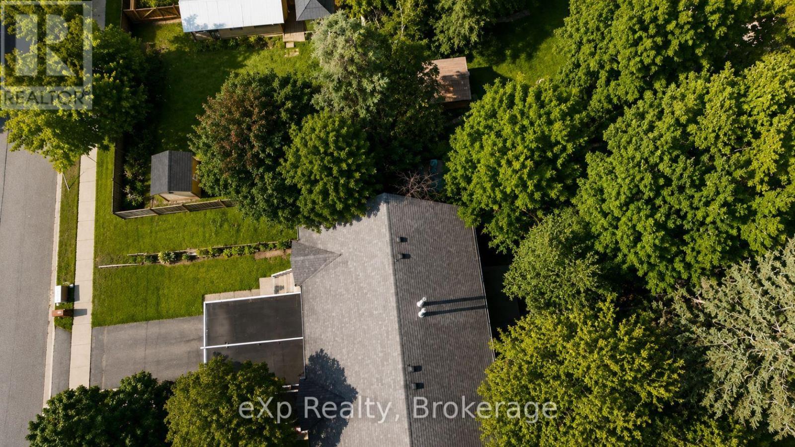 560 John Street S, Gravenhurst, Ontario  P1P 1J9 - Photo 4 - X13694464