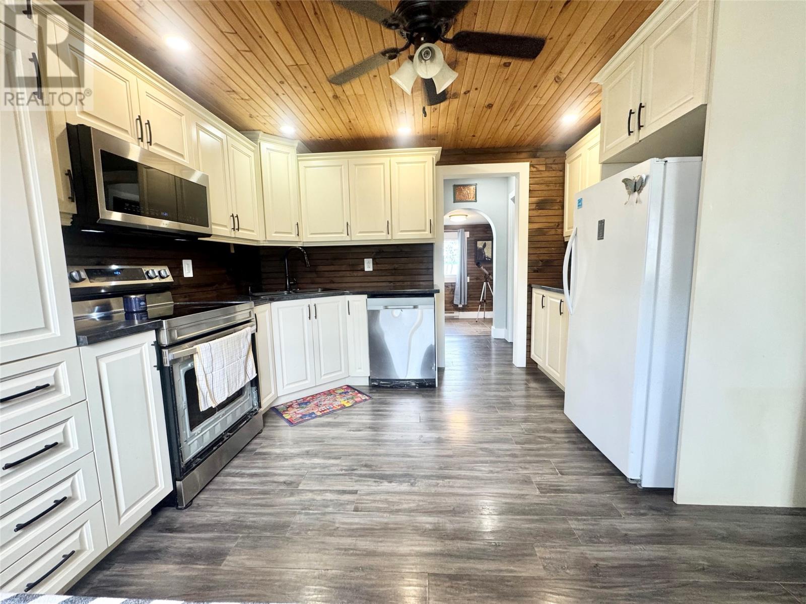 34 Indian Arm Road, Campbellton — photo 13