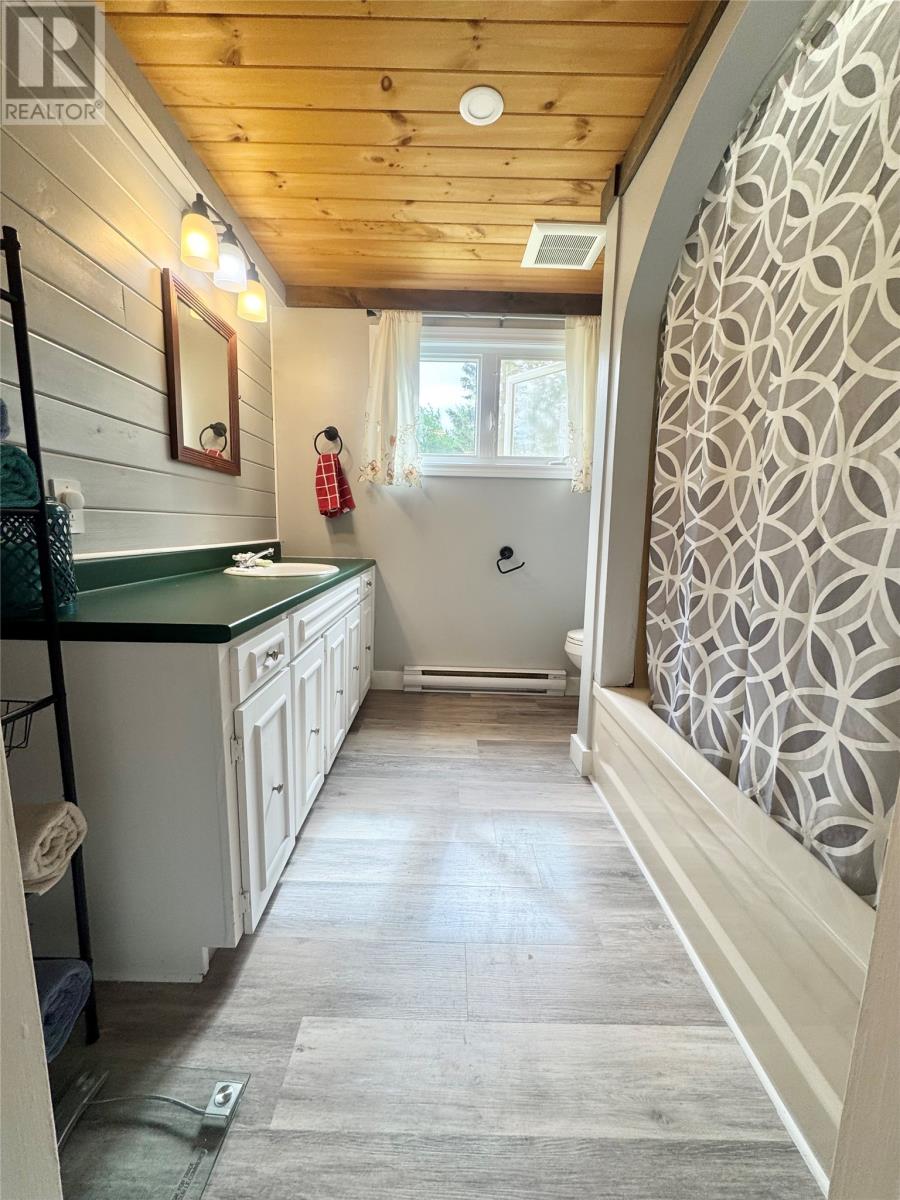 34 Indian Arm Road, Campbellton — photo 23