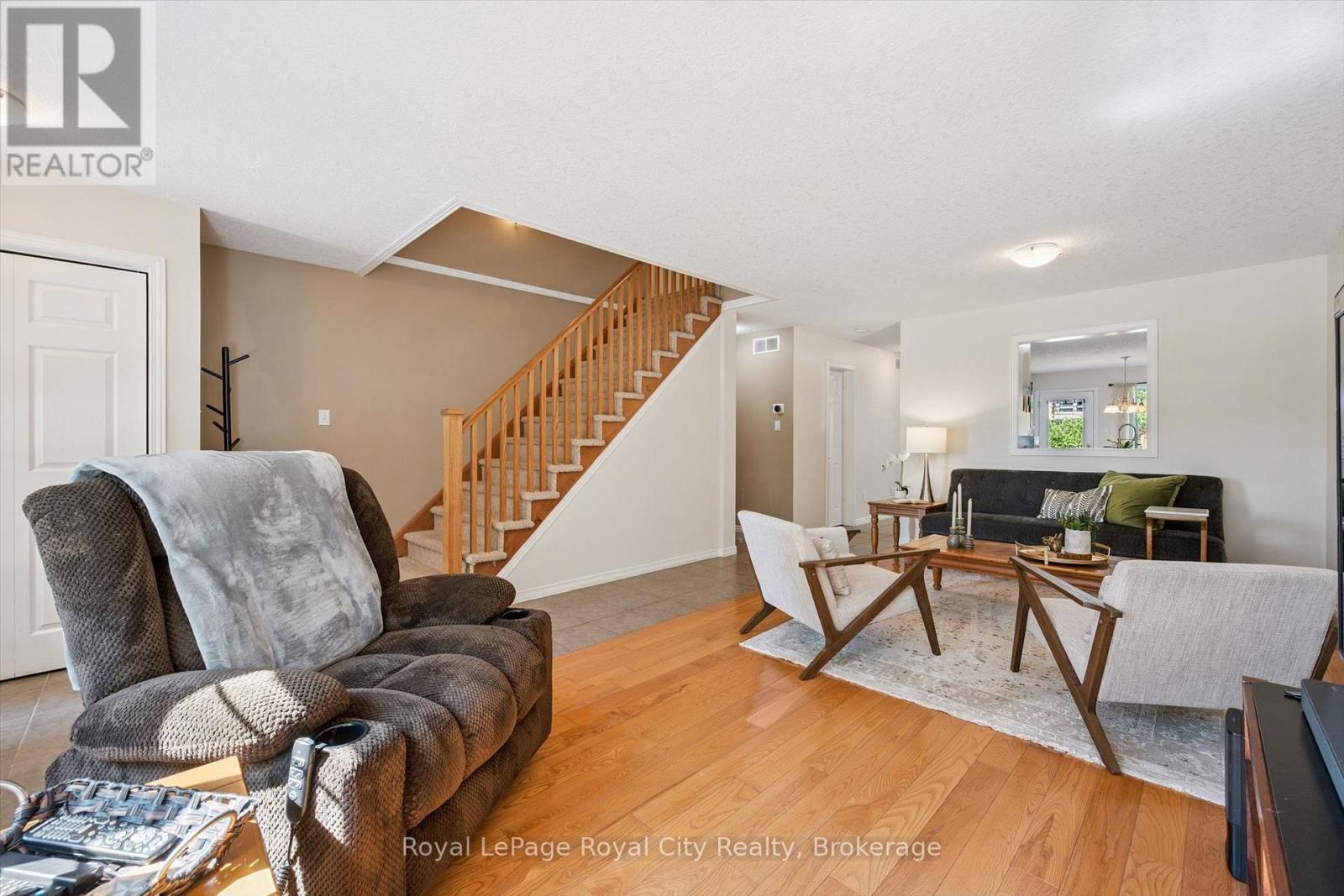 105 Spencer Drive, Centre Wellington, Ontario  N0B 1S0 - Photo 9 - X13640098