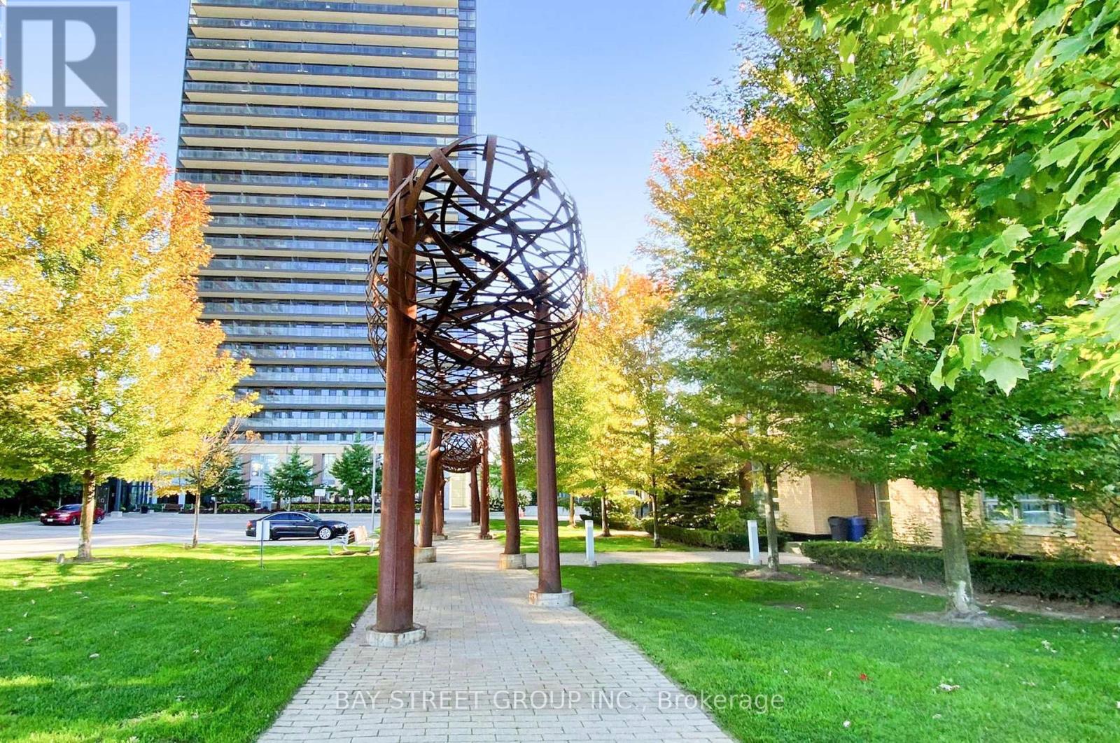 Ph02 - 33 Singer Court, Toronto, Ontario  M2K 0B4 - Photo 2 - C13665230