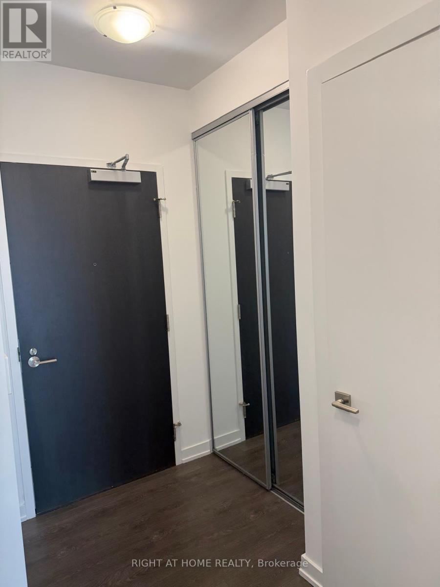 1806 - 609 Avenue Road, Toronto, Ontario  M4V 2K3 - Photo 14 - C13685752