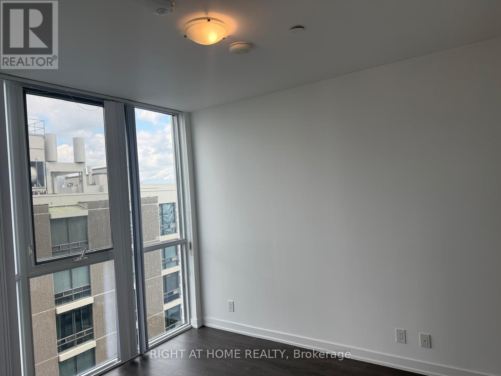 1806 - 609 Avenue Road, Toronto, Ontario  M4V 2K3 - Photo 20 - C13685752