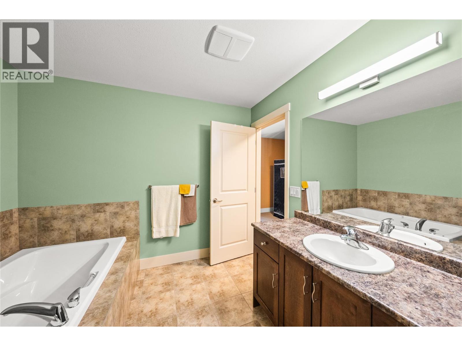 3359 Cougar Road Unit# 5, West Kelowna, British Columbia  V4T 3G1 - Photo 19 - 10398271