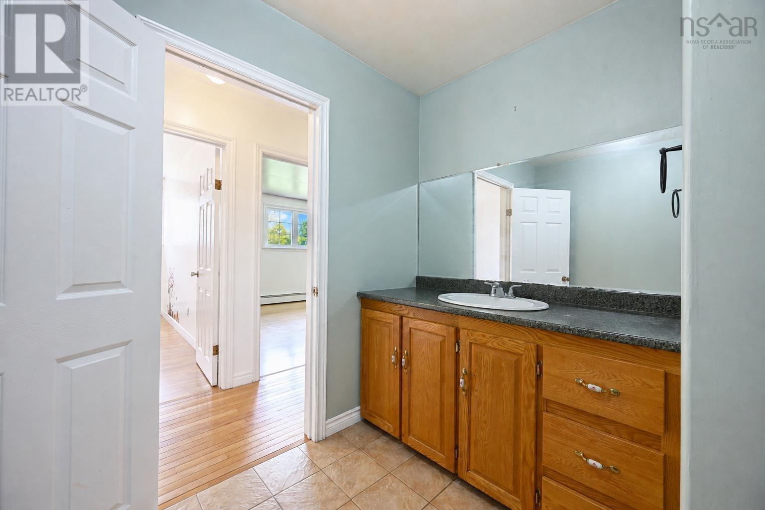 365 Johnson Rd, Georges River, Nova Scotia  B1Y 3C1 - Photo 18 - 202621055