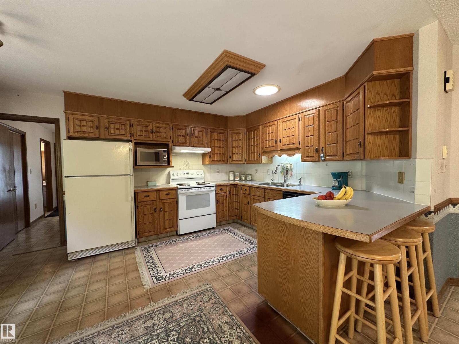 2340 28 Av SW, Edmonton, Alberta  T6X 1A5 - Photo 6 - E4501211