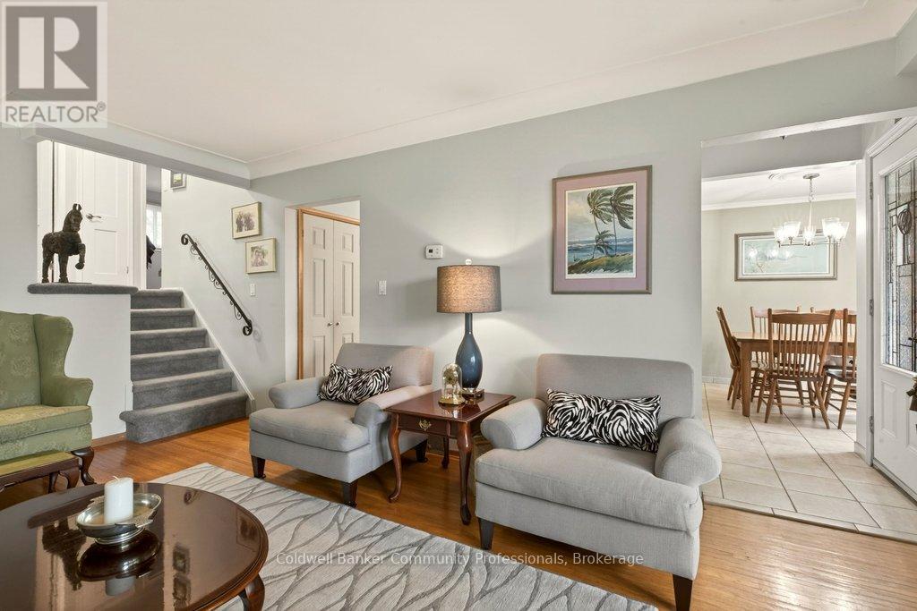 161 Manning Avenue, Hamilton, Ontario  L9A 3G1 - Photo 10 - X13121762