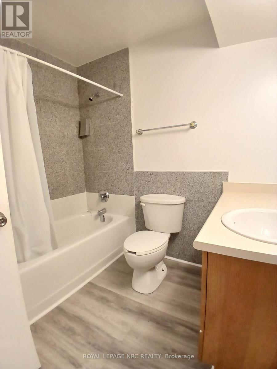 A - 5583 Ontario Avenue, Niagara Falls, Ontario  L2E 3S4 - Photo 6 - X13694548