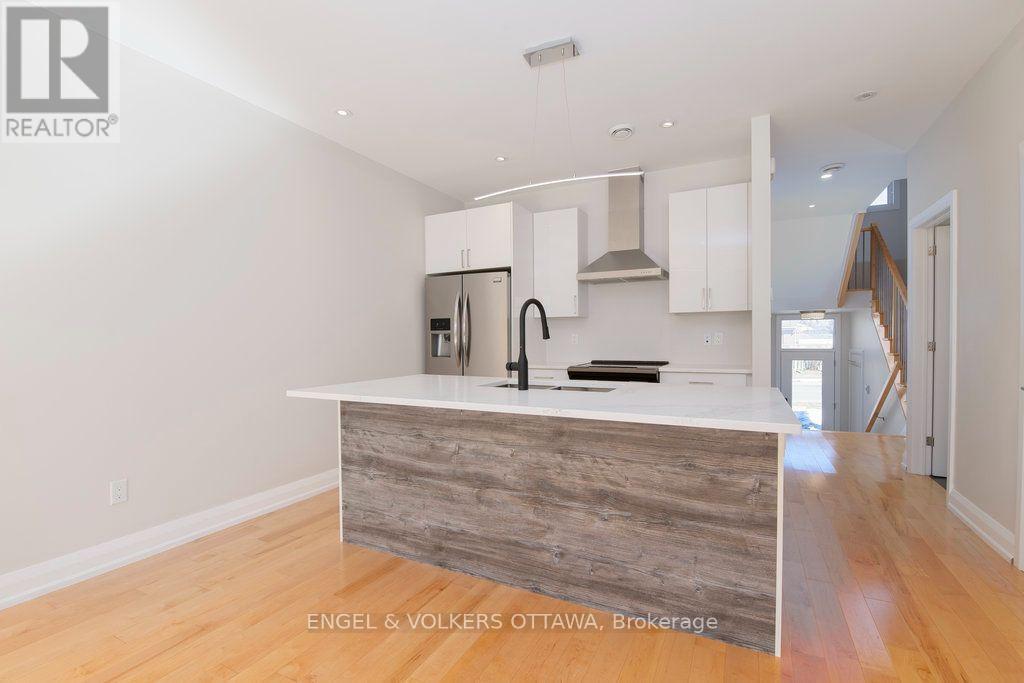 1288a Kilborn Avenue, Ottawa, Ontario  K1H 6L3 - Photo 11 - X13694526